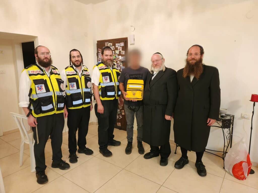כונני הצלה פגשו את האיש שביצעו עליו החייאה