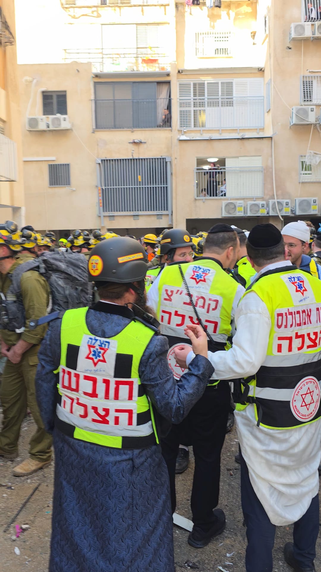 בהמשך לנפילות בבני ברק וברמת גן • מספר נפגעים פונו במצבי פציעה שונים לבתי החולים