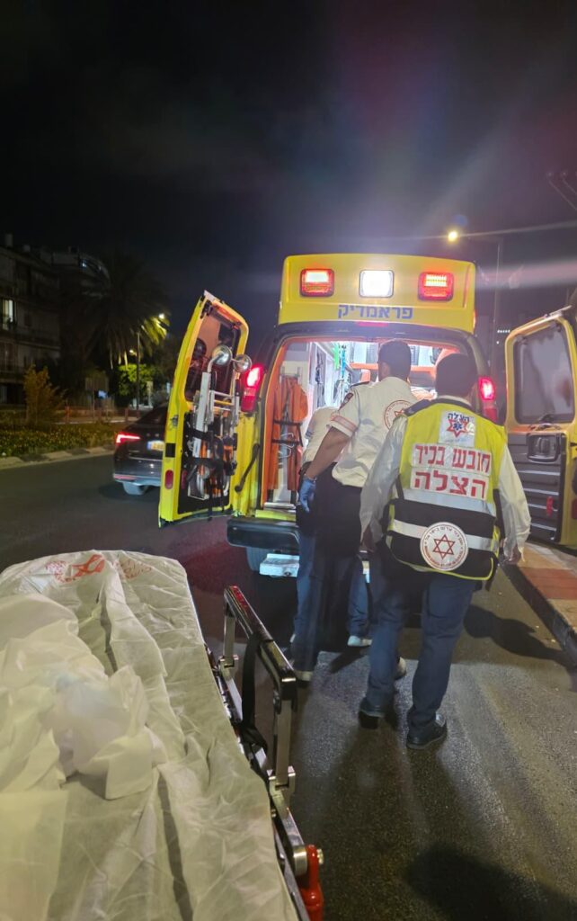 בני ברק: ילד בן 9 פונה במצב בינוני לאחר שנחבל מזכוכית