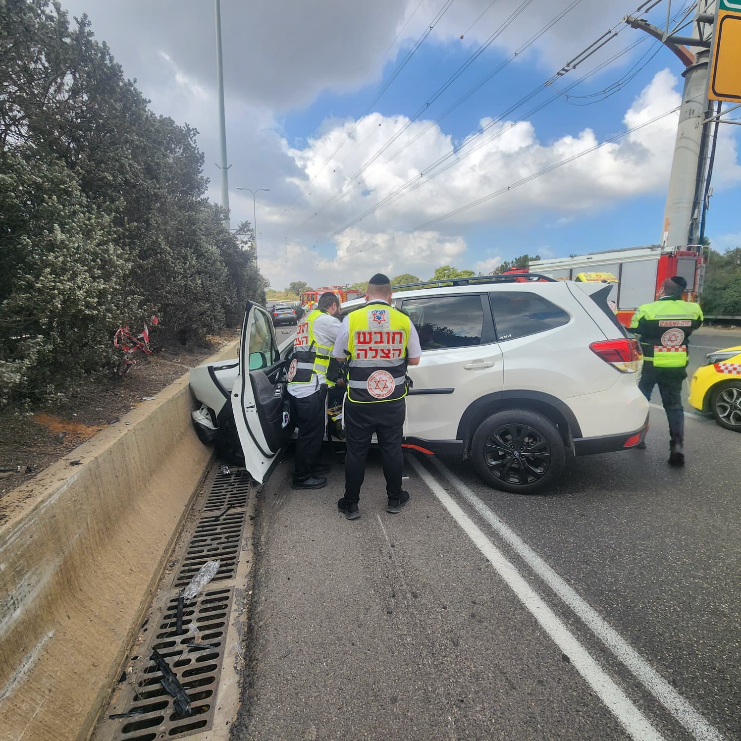 כביש 4: שני נפגעים פונו במצב בינוני וקל לאחר תאונת דרכים