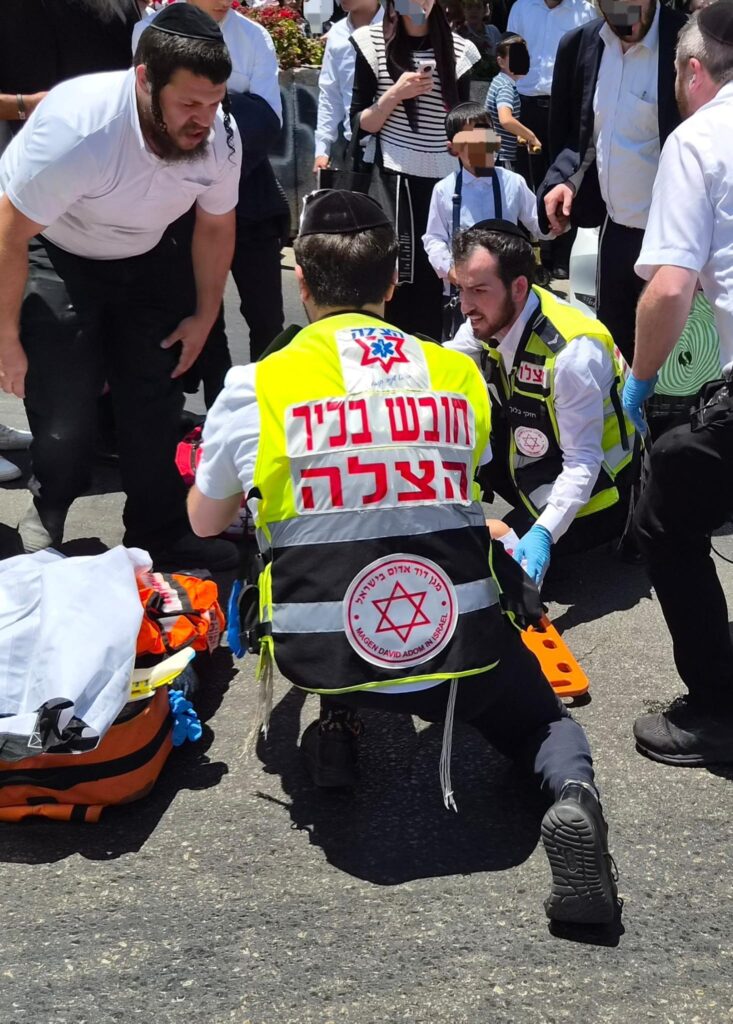 בני ברק: ילד הולך רגל פונה במצב בינוני לאחר שנפגע מרכב