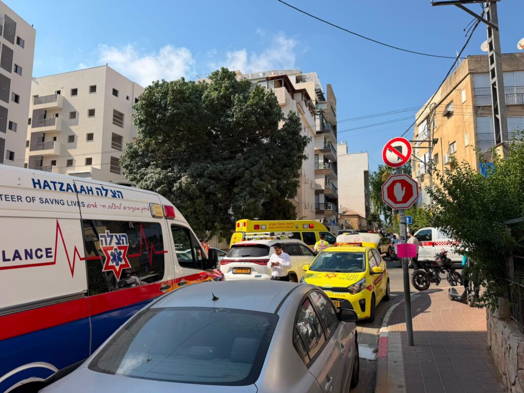 בני ברק: גבר פונה במצב בינוני לאחר אירוע אלימות