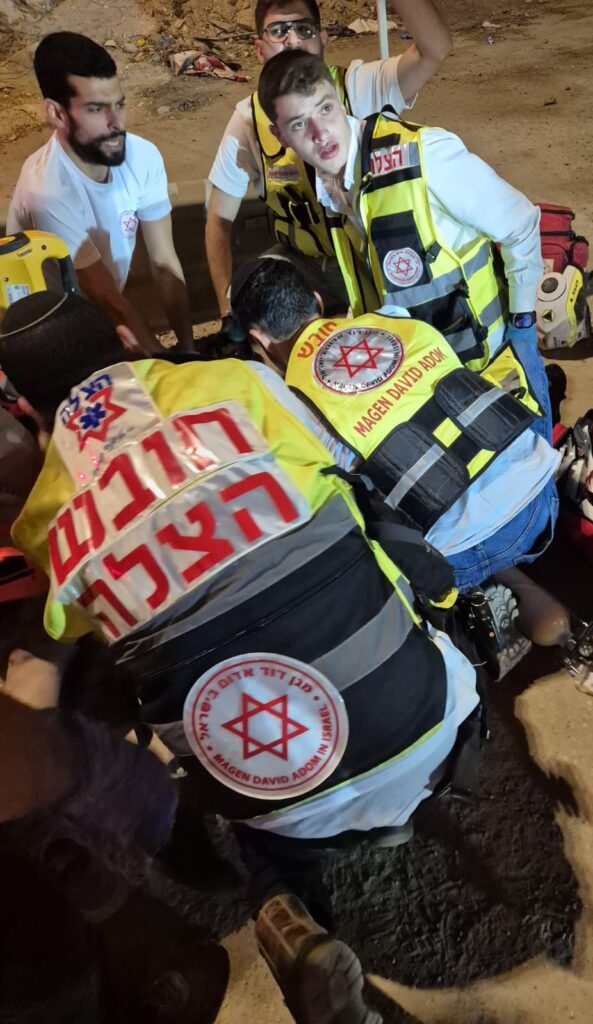 כביש 20: רוכב אופנוע פונה במצב אנוש לאחר תאונת דרכים