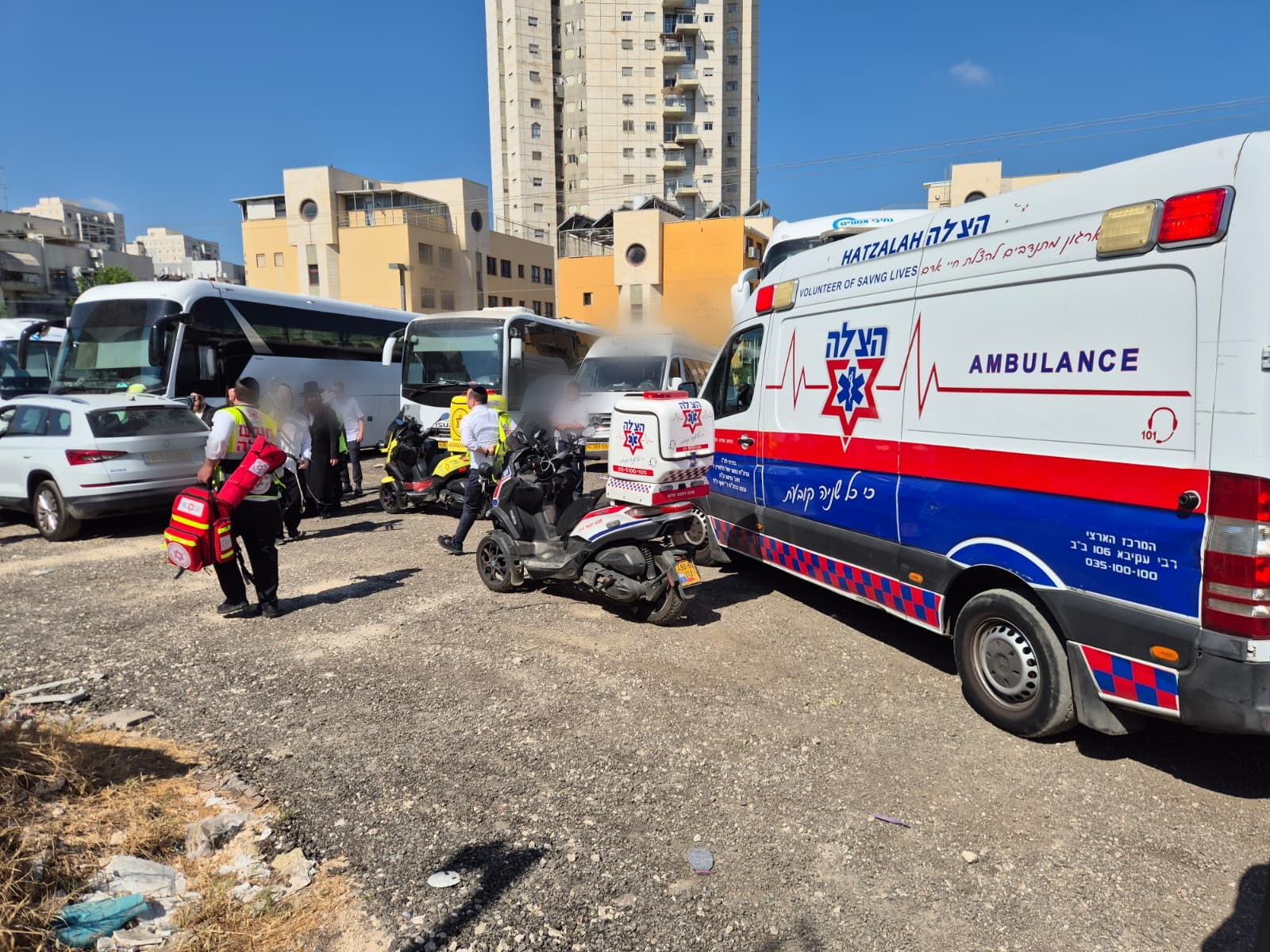 בני ברק: ילד כבן 5 פונה במצב יציב לאחר שנשכח באוטובוס הסעות