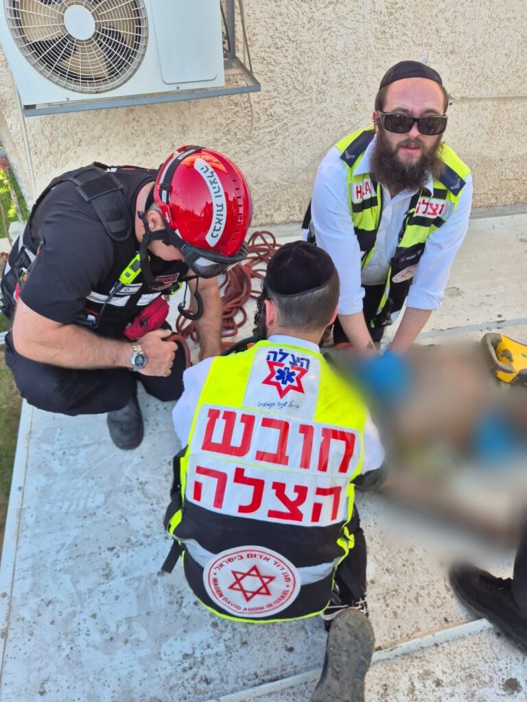 רמת גן: פועל פונה עם דופק בתום פעולות החייאה לאחר שהתחשמל