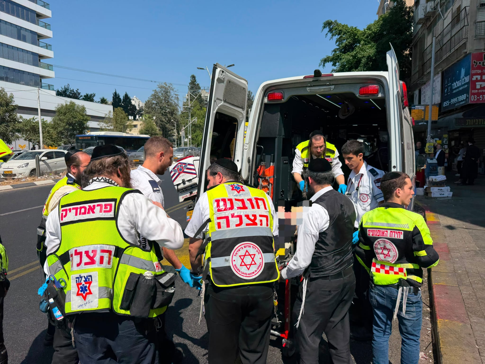 בני ברק: ילד הולך רגל פונה במצב בינוני לאחר שנפגע מרכב