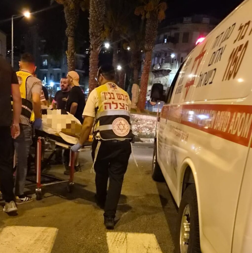 חיפה: רוכב קורקינט חשמלי פונה במצב בינוני לאחר תאונת דרכים