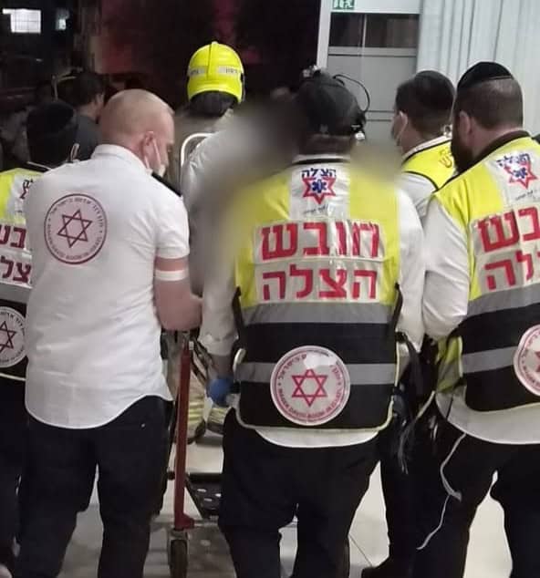 שריפה בבני ברק: 24 נפגעים פונו לבית החולים, בהם 2 במצב קשה ו4 במצב בינוני