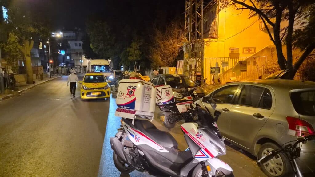 בני ברק: תינוקת בת 10 חודשים פונתה במצב בינוני לאחר שנכוותה מאקונומיקה